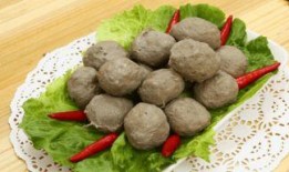 飞哥爆料撒尿牛丸视频,撒尿牛丸制作全过程大揭秘